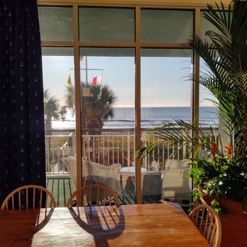 Hampton Inn & Suites Myrtle Beach/Oceanfront - Hotels Near Me - Myrtle Beach, South Carolina