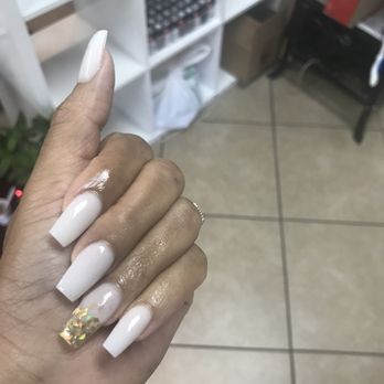 Nail Spa Palace - Nail Salons Near Me - Bellflower, California