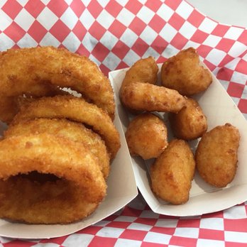 Zo's Good Burger E. Dearborn - Onion rings and Mac and cheese bites - well fried - Halal Near Me - Dearborn, Michigan Zo's Good Burger E. Dearborn - Onion rings and Mac and cheese bites - well fried - Halal Near Me - Dearborn, Michigan