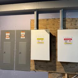 Pelican Electric - 400 AMP SERVICE ENTRANCE WITH 2 TESLA GATEWAYS
