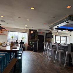 Mariposa Taqueria - Restaurant area