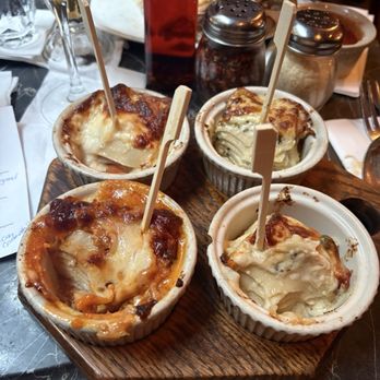 La Lanterna Di Vittorio - Carne lasagna sampler - perfecto! - Italian Near Me - New York, New York La Lanterna Di Vittorio - Carne lasagna sampler - perfecto! - Italian Near Me - New York, New York