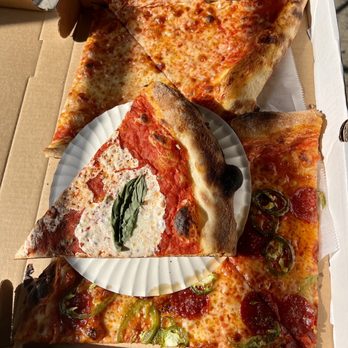 Scarr's Pizza - Cheese, Margherita, and Hot Boy slices - Pizza Near Me - New York, New York Scarr's Pizza - Cheese, Margherita, and Hot Boy slices - Pizza Near Me - New York, New York