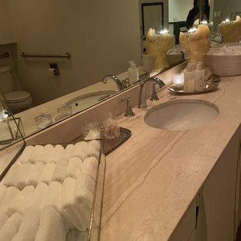 Penelope & The Beauty Bar - Restroom Amenities - Day Spas Near Me - Seattle, Washington Penelope & The Beauty Bar - Restroom Amenities - Day Spas Near Me - Seattle, Washington