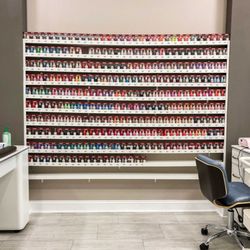 Modern Nails - A full line of DND DC and DND collection of Dipping powder, gel and lacquer.