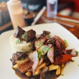 Lomo Saltado