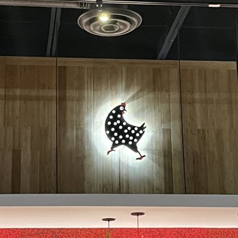 Max's Restaurant - Seattle - Chicken art - Filipino Near Me - Tukwila, Washington