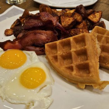 Pür & Simple - All American Combo - Breakfast & Brunch Near Me - San Antonio, Texas