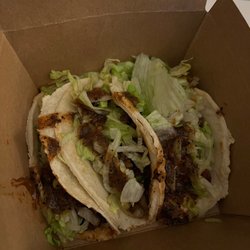 La Taquisa - Three tacos (takeout)