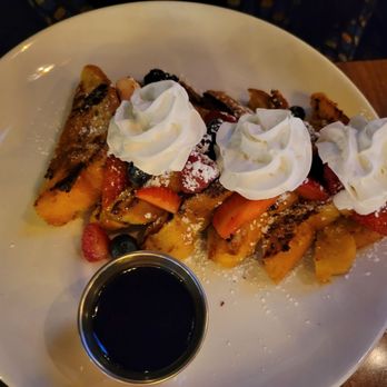 Central Bar + Restaurant - French toast - American Near Me - Bellevue, Washington Central Bar + Restaurant - French toast - American Near Me - Bellevue, Washington