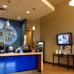 Palm Beach Tan - The front desk at palm beach tan