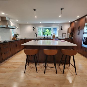 PerfectView Remodeling - Walnut Kitchen cabinets, Maple hardwood floor,electrical, quartz
countertops,faucet,under-cab lighting & tile backsplash, floating shelves, - General Contractors Near Me - East Windsor, Connecticut