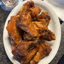 B. Hall's Family Grill