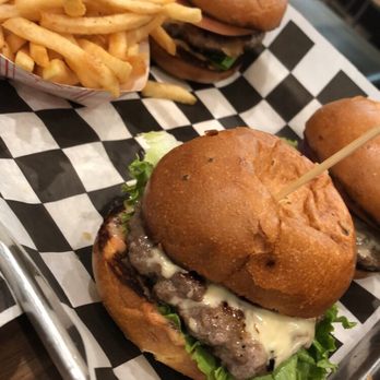 Halal Wings Plus - Three mini sliders - Chicken Wings Near Me - Fremont, California