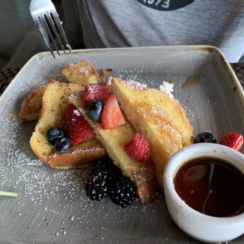 Six Seven Restaurant - French toast - New American Near Me - Seattle, Washington Six Seven Restaurant - French toast - New American Near Me - Seattle, Washington