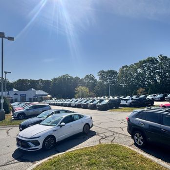 McFarland Hyundai - Car Dealers Near Me - North Hampton, New Hampshire McFarland Hyundai - Car Dealers Near Me - North Hampton, New Hampshire