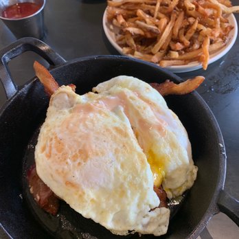 Coastal Skillet - Breakfast & Brunch Near Me - Charleston, South Carolina Coastal Skillet - Breakfast & Brunch Near Me - Charleston, South Carolina