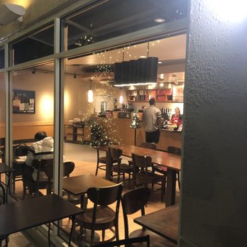 Starbucks - Outdoor seating - Coffee & Tea Near Me - Honolulu, Hawaii Starbucks - Outdoor seating - Coffee & Tea Near Me - Honolulu, Hawaii