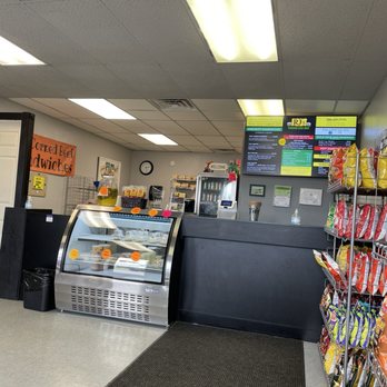 RJ's CORNED BEEF Deli - Delis Near Me - Clinton Township, Michigan