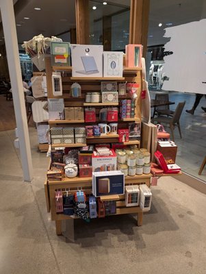Barnes & Noble by null