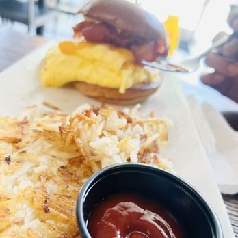 Kitchen 15 - Breakfast Sandwich (eggs & bacon) - Breakfast & Brunch Near Me - Sacramento, California Kitchen 15 - Breakfast Sandwich (eggs & bacon) - Breakfast & Brunch Near Me - Sacramento, California