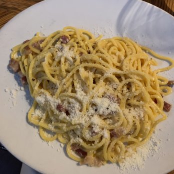 il vecchio - Spaghetti carbonara - Italian Near Me - Pacific Grove, California