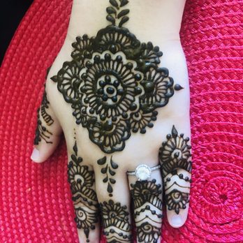 Henna Glam - Henna Artists Near Me