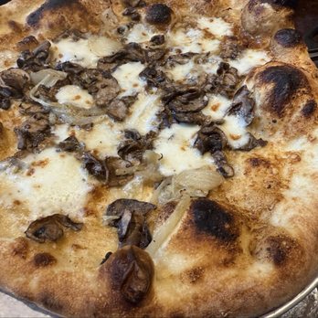 Pizzeria Antico - Pizza Near Me - Whistler, British Columbia Pizzeria Antico - Pizza Near Me - Whistler, British Columbia