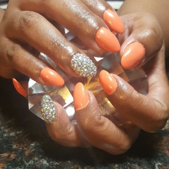 Meticulous Spa - Pineapple bling nail in effect! - Nail Salons Near Me - Baton Rouge, Louisiana Meticulous Spa - Pineapple bling nail in effect! - Nail Salons Near Me - Baton Rouge, Louisiana