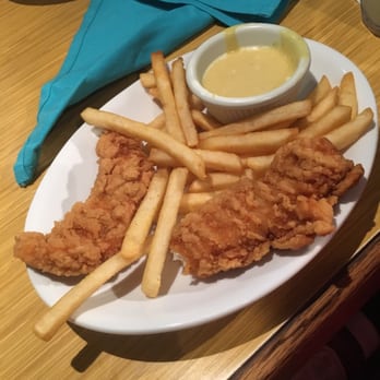 Sunset Grill - Child's chicken platter - American Near Me - Overland Park, Kansas