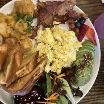 Cafe Catmandoo - Breakfast & Brunch Near Me - Woodside, New York