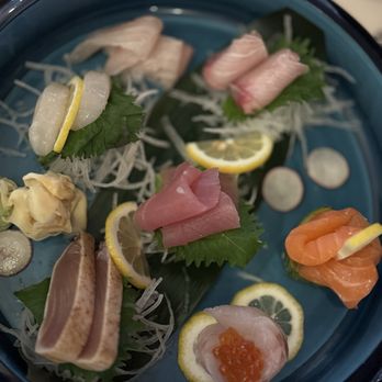 Azie in Media - Sashimi Platter - Asian Fusion Near Me - Media, Pennsylvania Azie in Media - Sashimi Platter - Asian Fusion Near Me - Media, Pennsylvania