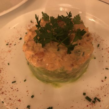 L'Alsace - Shrimp over avocado like guacamole - Brasseries Near Me - Paris, 75