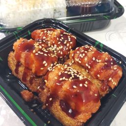 Spicy tuna crispy rice