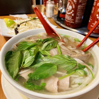 Pho Saigon Express - Classic beef pho - Vietnamese Near Me - Escondido, California