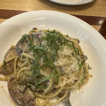 La Bottega - Carbanara pasta - Delis Near Me - Vancouver, Washington La Bottega - Carbanara pasta - Delis Near Me - Vancouver, Washington