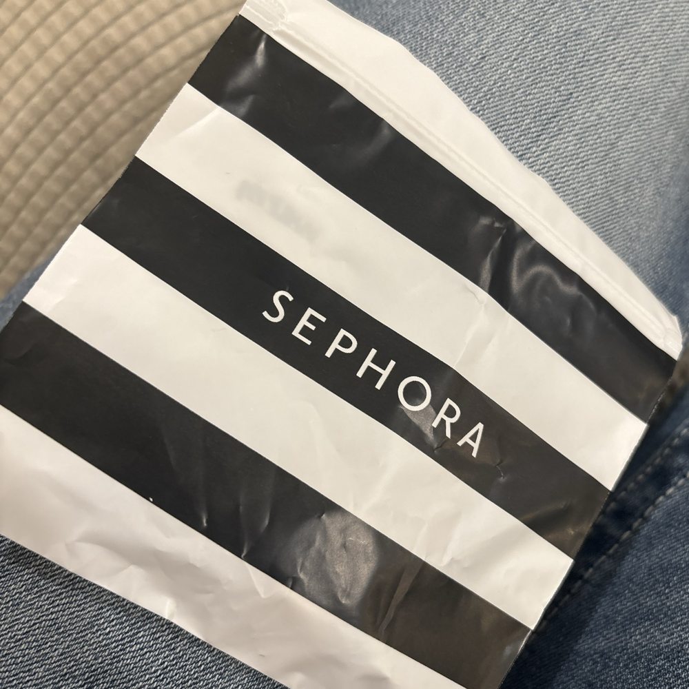 Sample :) Sample :)