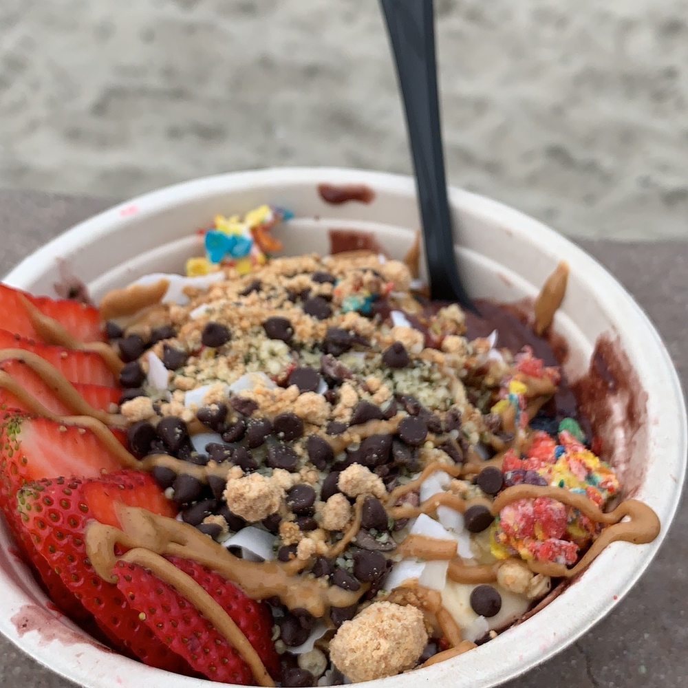 Açaí bowl Açaí bowl