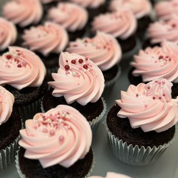 Jassy's Sweets & Eats - Cupcakes near me | Long Beach - Desserts Near Me