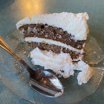 The Tin Trout - Carrot cake - New American Near Me - Newland, North Carolina The Tin Trout - Carrot cake - New American Near Me - Newland, North Carolina