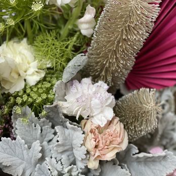 Flowers ‘a la Carte - Oceanside - Had this bouquet ready to go, nice color scheme at a good price. - Florists Near Me - Oceanside, California Flowers ‘a la Carte - Oceanside - Had this bouquet ready to go, nice color scheme at a good price. - Florists Near Me - Oceanside, California