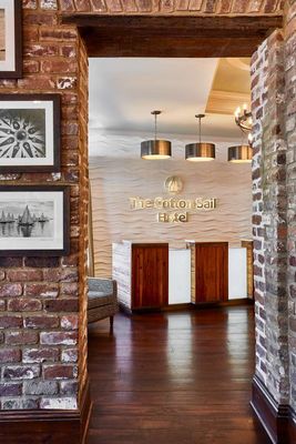 The Cotton Sail Hotel Savannah, Tapestry Collection by Hilton by null