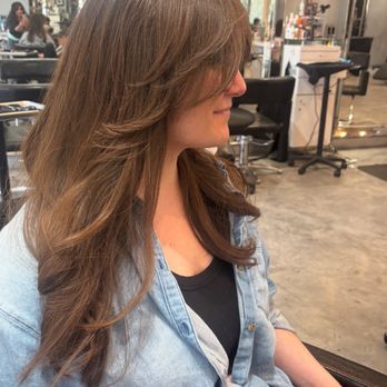 Dylan Keith Salon - Haircut from Jenny - Hair Salons Near Me - Burbank, California