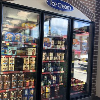 Circle K - Ice cream - Convenience Stores Near Me - Uhrichsville, Ohio