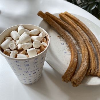 Churrería El Moro - Combo 1 - four churros and hot chocolate - Mexican Near Me - Ciudad de México, DIF Churrería El Moro - Combo 1 - four churros and hot chocolate - Mexican Near Me - Ciudad de México, DIF