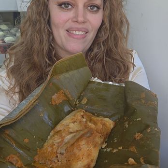 Masa Madre Artisanal Bakery - Bakeries Near Me - Woodside, New York