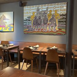Sino Fos - Great atmosphere, great service, good prices and amazing food, a very good place to visit .
