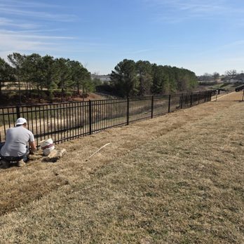 Stunning Fence - Rackable installation - Fences & Gates Near Me - Spring, Texas