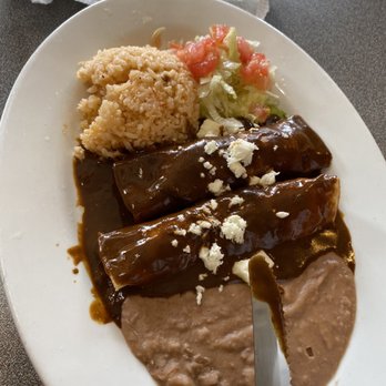 Taqueria La Catrina - Enmoladas AKA enchiladas de mole. - Mexican Near Me - San Antonio, Texas Taqueria La Catrina - Enmoladas AKA enchiladas de mole. - Mexican Near Me - San Antonio, Texas