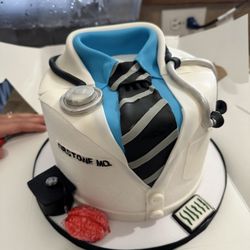 Rosebeary's Bakery - Cake